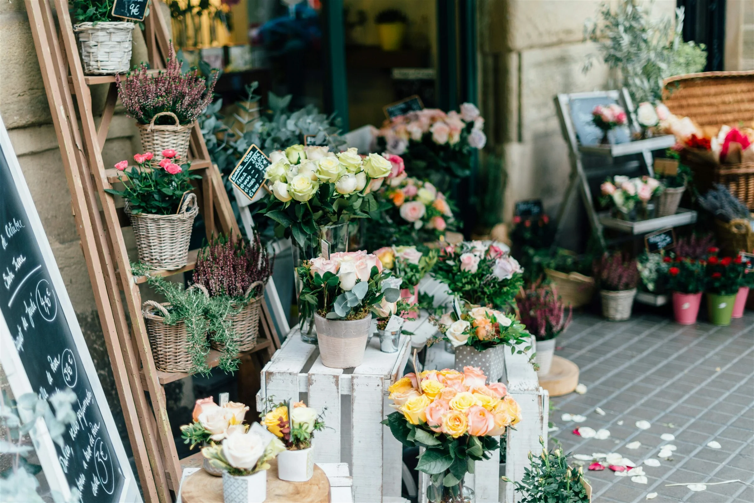 florist-stall-flower-display